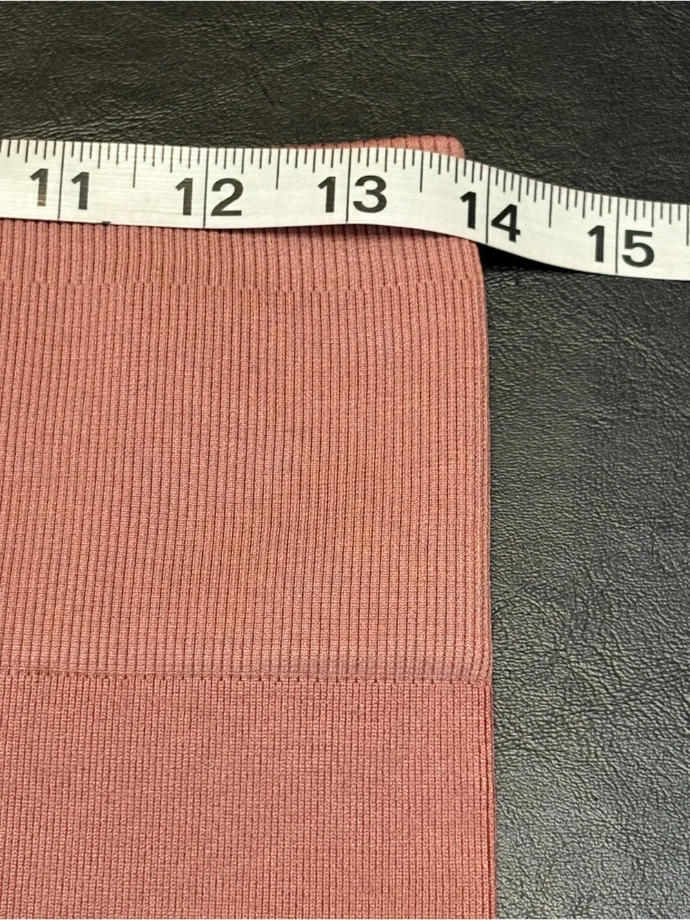 Fabletics Mauve High-Waist Seamless Leggings with Leopard Jacquard pattern Sz M